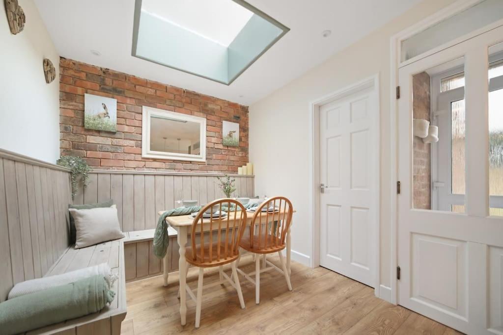 Picturesque Victorian Cottage Worcester Buitenkant foto
